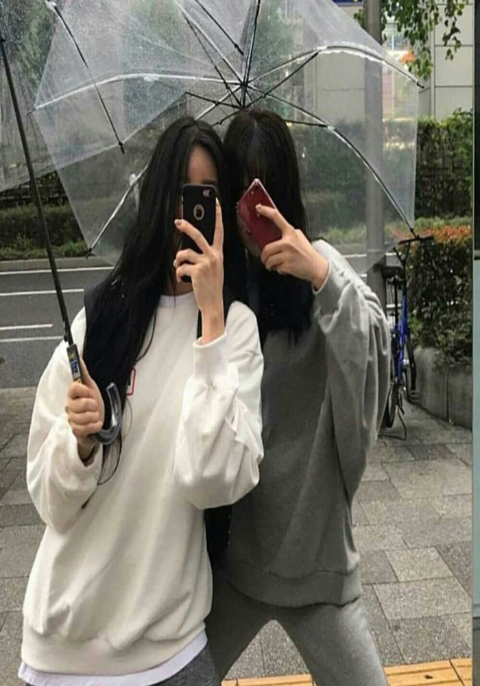 Cổ Điển Mà Chất: Avatar Đôi Đen Trắng Đầy Nghệ Thuật