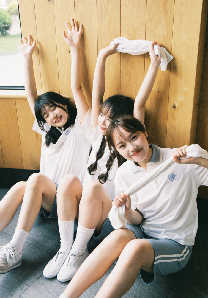 Team 'Hai Chàng Và Một Nàng': Avatar Nhóm 3 Người 2 Nam 1 Nữ Team 'Hai Chàng Và Một Nàng': Avatar Nhóm 3 Người 2 Nam 1 Nữ